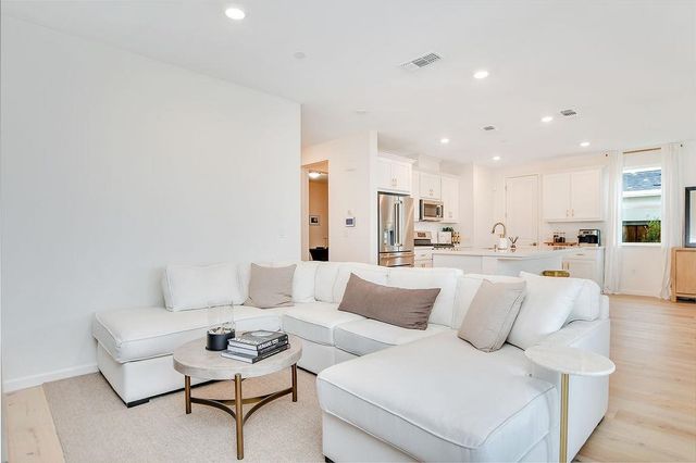 3287 Delta Coves Dr, Bethel Island, CA 94511