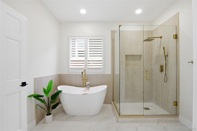 23464 E Heritage Parkway, Aurora, CO 80016