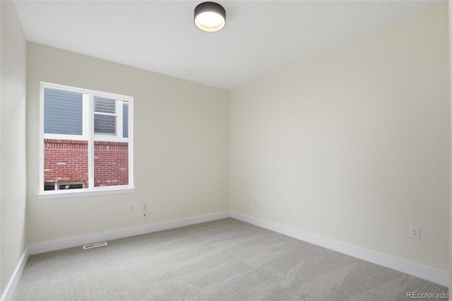 23464 E Heritage Parkway, Aurora, CO 80016