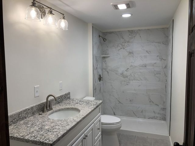 132 Main St, Rutland, MA 01543