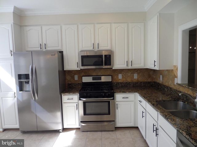 2254 JOURNET DR, Dunn Loring, VA 22027