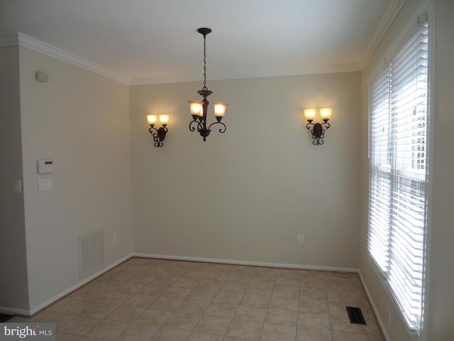 2254 JOURNET DR, Dunn Loring, VA 22027