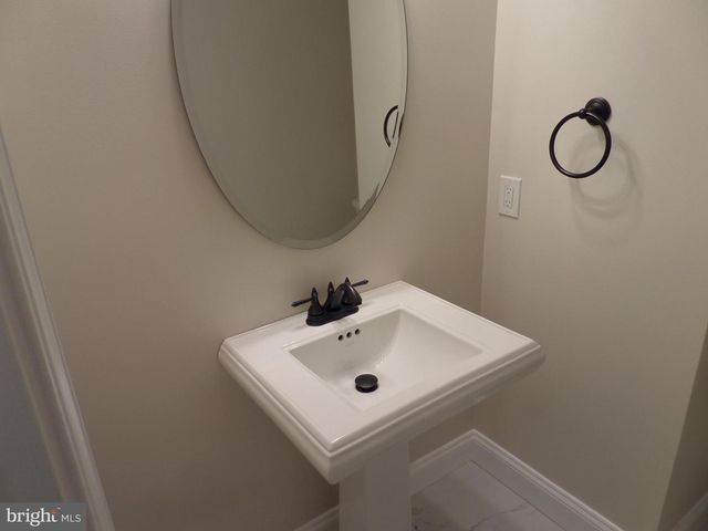 2254 JOURNET DR, Dunn Loring, VA 22027