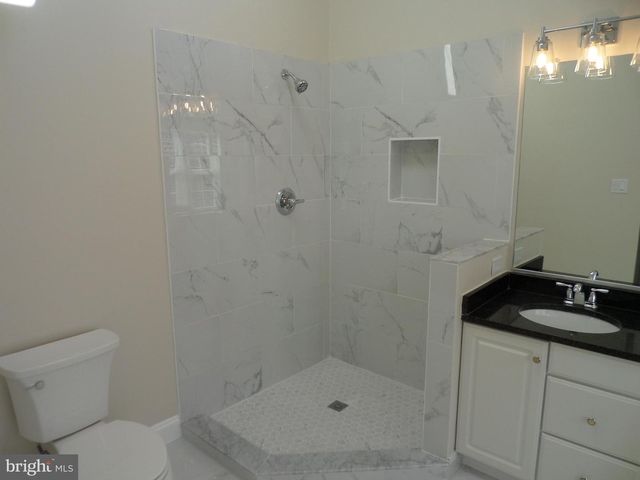 2254 JOURNET DR, Dunn Loring, VA 22027