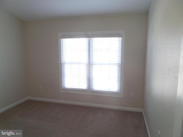 2254 JOURNET DR, Dunn Loring, VA 22027