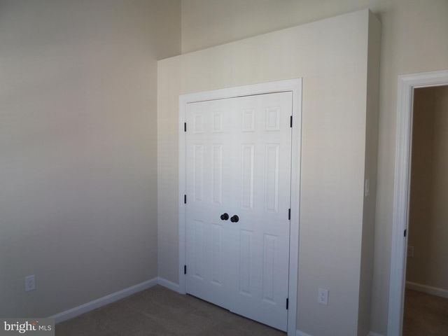2254 JOURNET DR, Dunn Loring, VA 22027