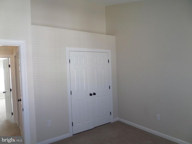2254 JOURNET DR, Dunn Loring, VA 22027