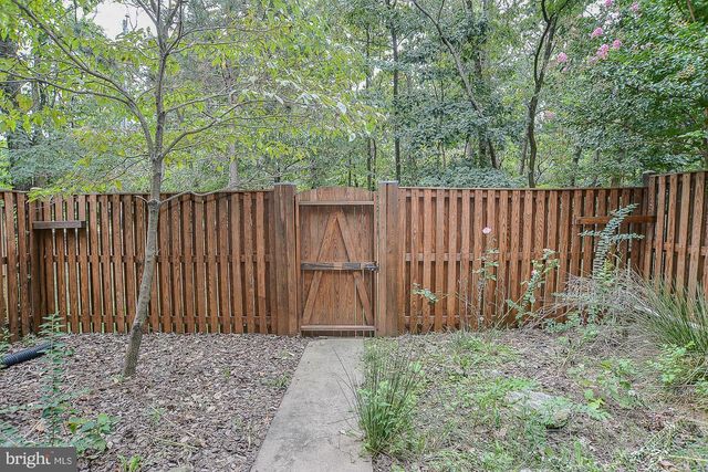 2254 JOURNET DR, Dunn Loring, VA 22027