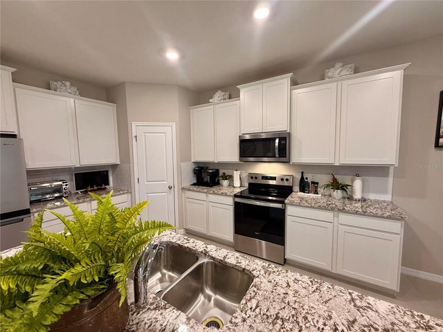 7611 ODESSA COURT, Brooksville, FL 34613