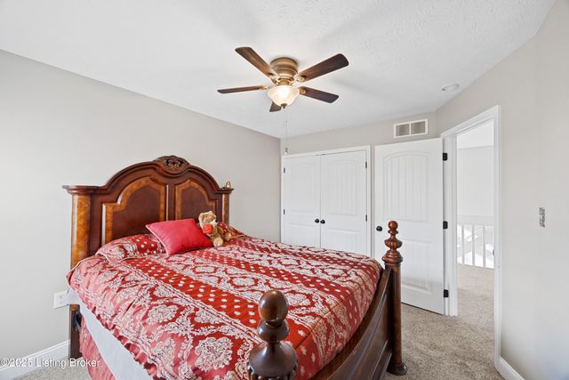 111 Elk Creek Ct, Taylorsville, KY 40071