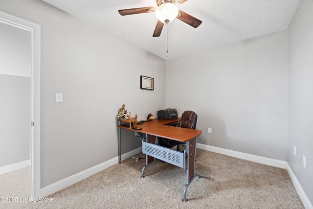 111 Elk Creek Ct, Taylorsville, KY 40071