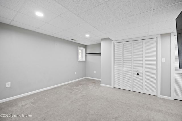 111 Elk Creek Ct, Taylorsville, KY 40071