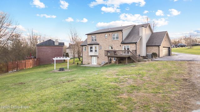 111 Elk Creek Ct, Taylorsville, KY 40071