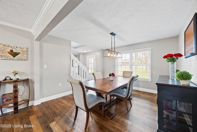 111 Elk Creek Ct, Taylorsville, KY 40071