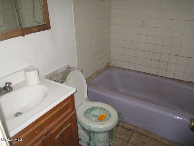 11 Parkview Avenue, Queensbury, NY 12804