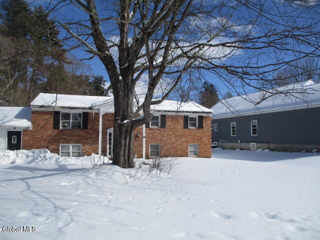 11 Parkview Avenue, Queensbury, NY 12804