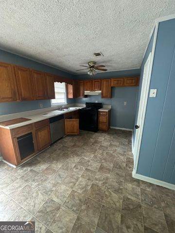 4300 Essex Road, Macon, GA 31206