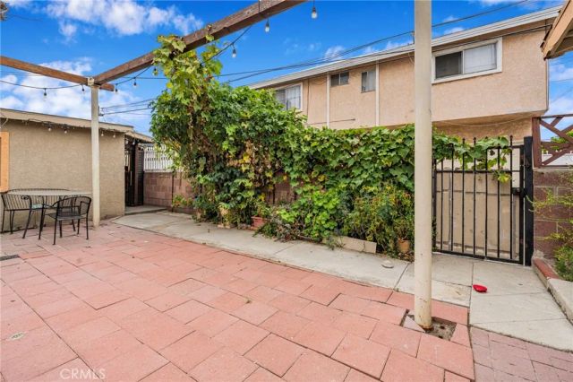 12023 Freeman Avenue, Hawthorne, CA 90250