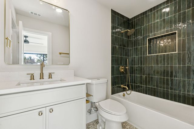 761 Creekwood Drive S, Fairview, TX 75069