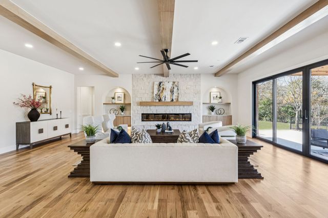 761 Creekwood Drive S, Fairview, TX 75069