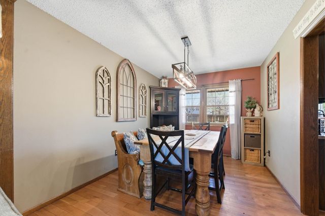 1 Valley View Dr, Goddard, KS 67052