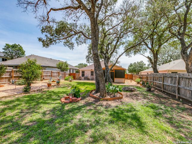 818 Creek Pebble, San Antonio, TX 78253