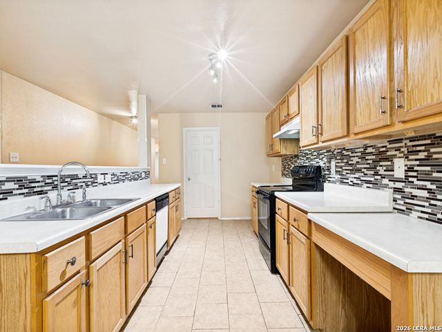 818 Creek Pebble, San Antonio, TX 78253