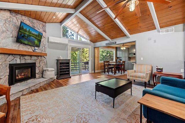 26625 Lake Forest Drive, Twin Peaks, CA 92391