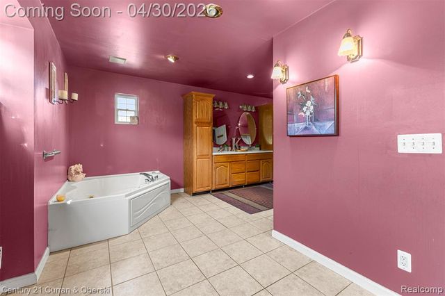8095 S Huron River Drive, Ypsilanti, MI 48197