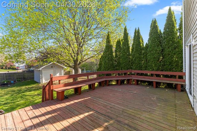 8095 S Huron River Drive, Ypsilanti, MI 48197
