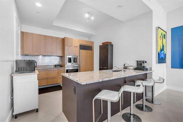 15811 Collins Ave 3407, Sunny Isles Beach, FL 33160
