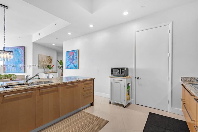 15811 Collins Ave 3407, Sunny Isles Beach, FL 33160