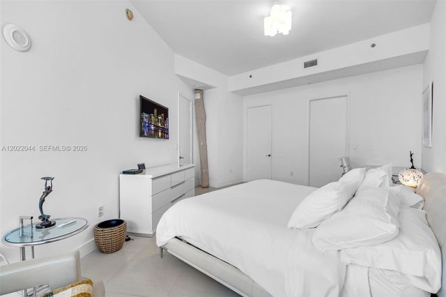 15811 Collins Ave 3407, Sunny Isles Beach, FL 33160