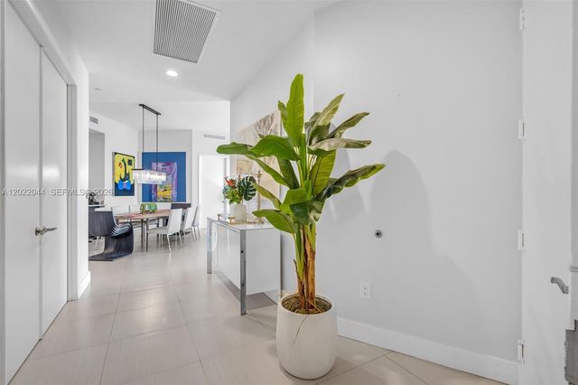 15811 Collins Ave 3407, Sunny Isles Beach, FL 33160