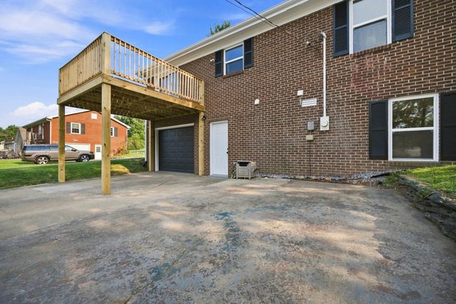 1000 Regency Road, Danville, KY 40422