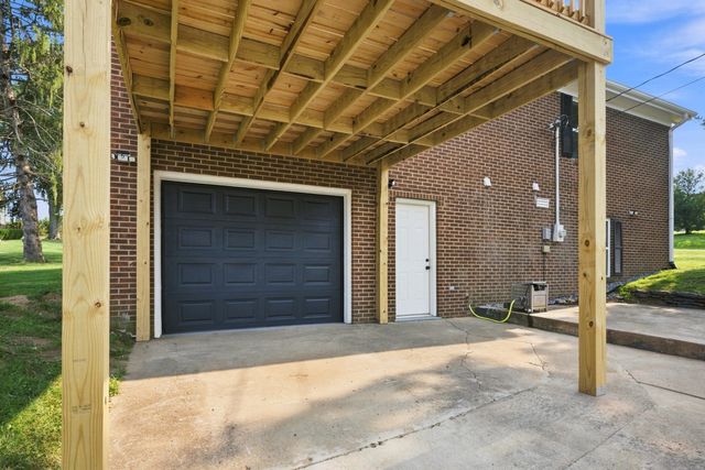 1000 Regency Road, Danville, KY 40422