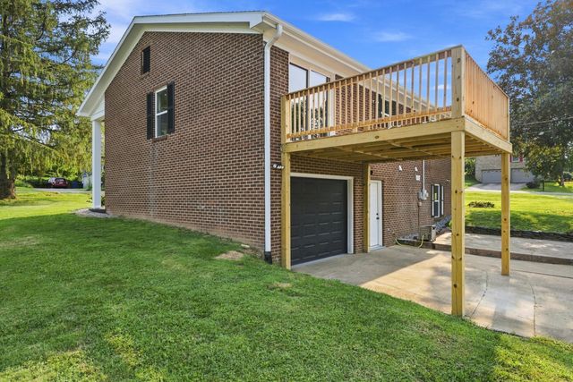1000 Regency Road, Danville, KY 40422