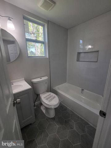 3326 SOUTHGREEN RD, Baltimore, MD 21244