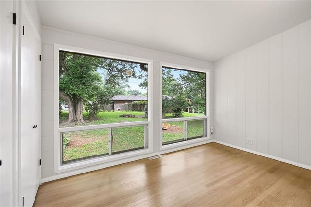 8625 E 73rd Terrace, Kansas City, MO 64133