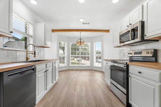 6424 Twilight Circle, Fort Worth, TX 76179