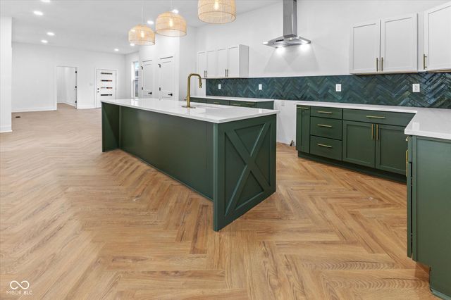 206 N Beville Avenue, Indianapolis, IN 46201