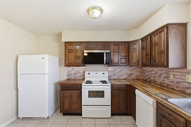 7717 Bermejo Road 1, Fort Worth, TX 76112