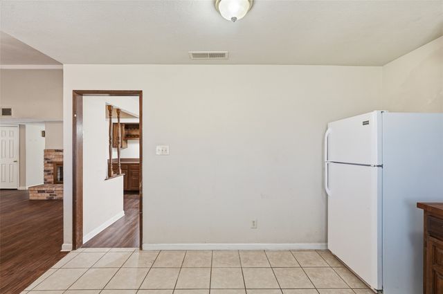 7717 Bermejo Road 1, Fort Worth, TX 76112