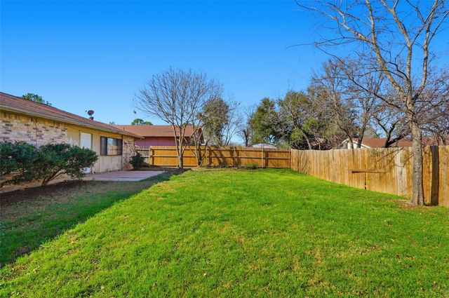 7717 Bermejo Road 1, Fort Worth, TX 76112