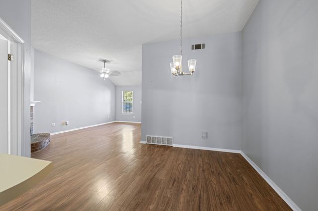 1612 SORGHUM MILL DR, Cordova, TN 38016