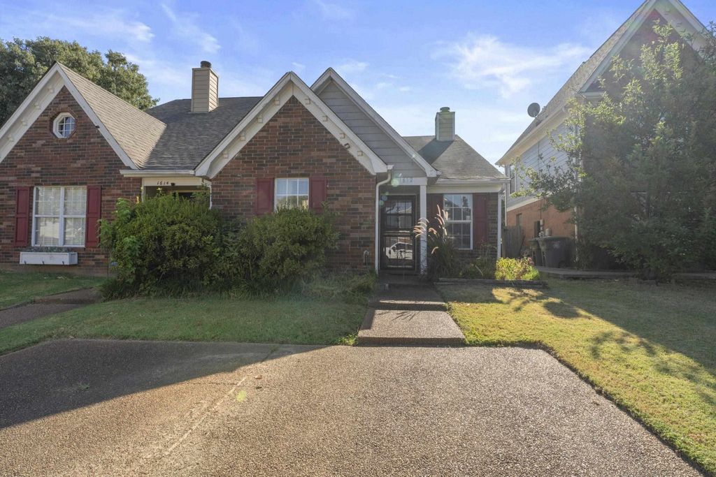 1612 SORGHUM MILL DR, Cordova, TN 38016