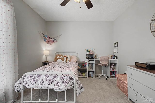 5121 Rowe Trl, Pace, FL 32571