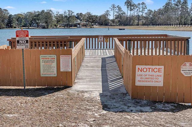 5121 Rowe Trl, Pace, FL 32571