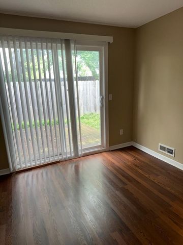 7831 89th Avenue N, Brooklyn Park, MN 55445