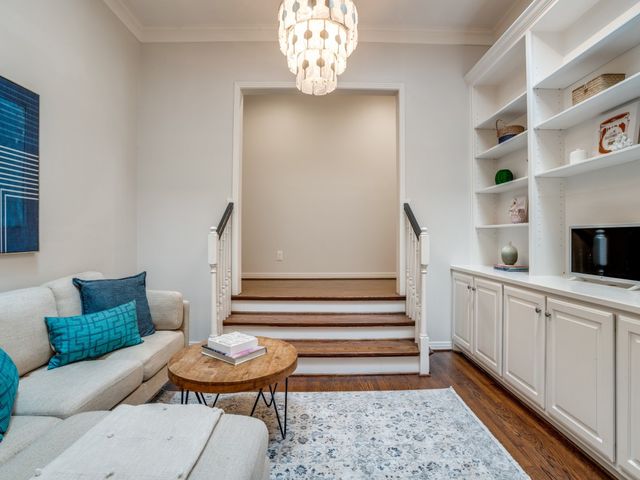 4561 Bordeaux Avenue, Highland Park, TX 75205